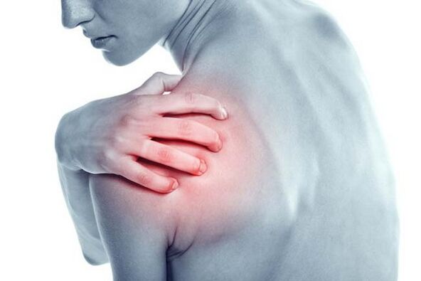 A váll sajgó fájdalma a vállízület arthrosisának tünete
